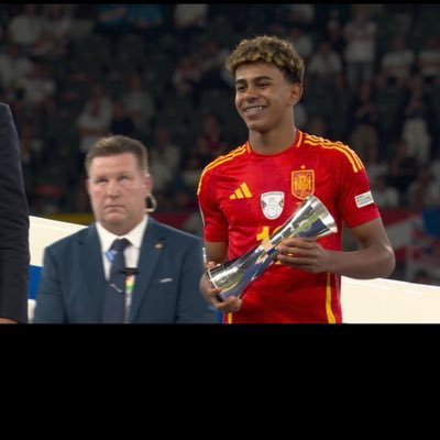 asamoahmanuel82's profile picture. Barça is my life❤️💙, visca barça