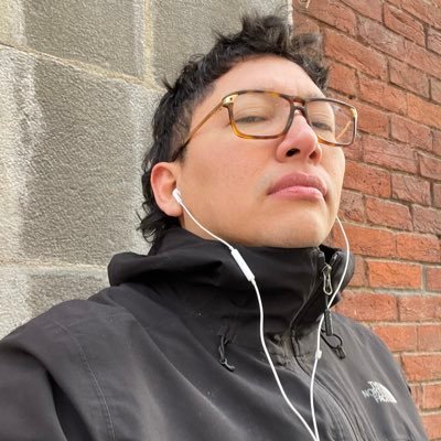 I've been using Twitter as a journal, but also a joke diary. Funny thoughts or, or observations-- Did I tell you I'm pursuing a career in no valer madres?