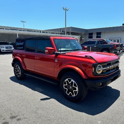 GeorgeBranton's profile picture. Happiness is living at the beach! Go President Trump!!!! Ex-USMC, ex-LE, 2A, #MAGA, Married, Go Dawgs! DM = Unfollow.  To Avoid Jail, I now drive a Bronco