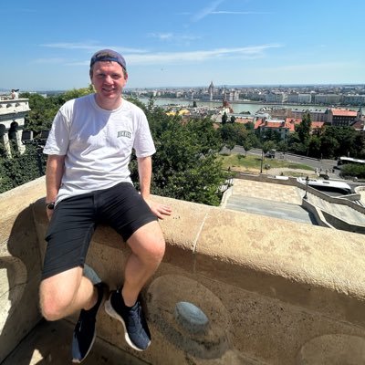 'today marks the day I take the Imps title charge seriously, 5 goals away at Chester is some serious sauce. I still say FGR, but Imps could go close'