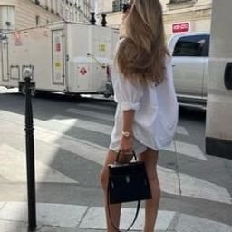 ThirsleewY8rT5's profile picture. 