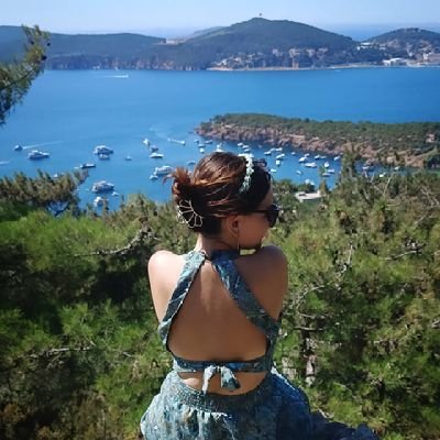 gulsahtorkay's profile picture. Researcher 🧬 | PhD Student in Bioengineering 👩🏻‍🔬 | Stem Cell & Tissue Engineering MSc. 🧫  |  #WomenInScience 🔬