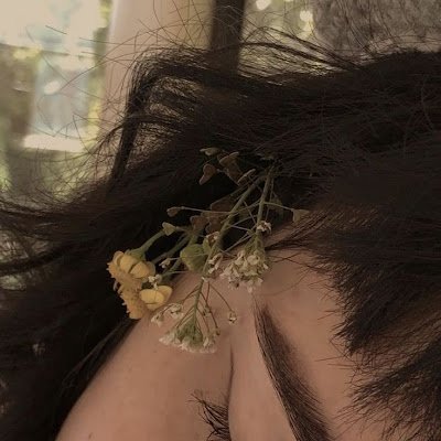 bryl372947's profile picture. 