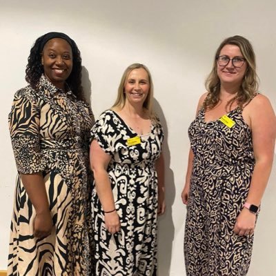 UHCW Acute Tissue Viability Nurses @AmyTVN, @bongies26 and Paula sharing news and best practice in pressure ulcer prevention and wound care.