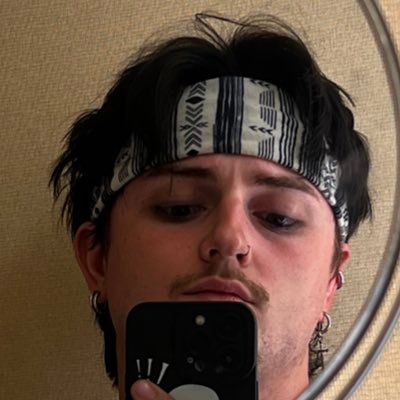 koleman2003's profile picture. (insert funny comment here) UTA broadcast major  | UTA Radio Music Director | ♡C