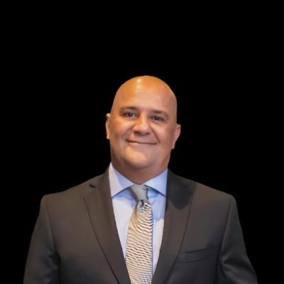 Consultor Financeiro e Surfista de volatilidade em opções/mar.
*Partner @SHIELDLIFECAPITAL @JRRICHTER
*Contribuidor Clube @INVESTFY