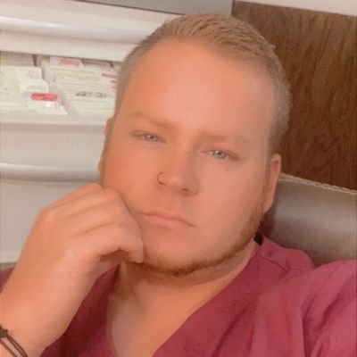 datraylor189's profile picture. 