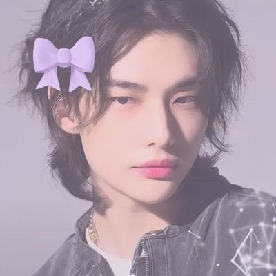 me gusta cortarme (aveces) obsesionado con bajar de peso y Stray Kids🗿 #edtwt #shtwt #goretwt