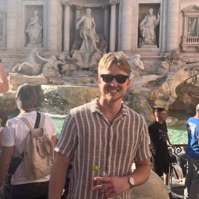 T_r_e_n_t's profile picture. #UF22