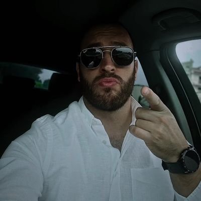 markolonic's profile picture. 