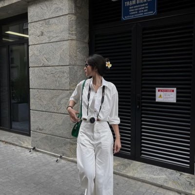 tan_msmarie's profile picture. que sera sera🤍