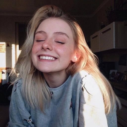 TeautinAeMEkPb's profile picture. Stay strong, make them wonder how you're still smiling.