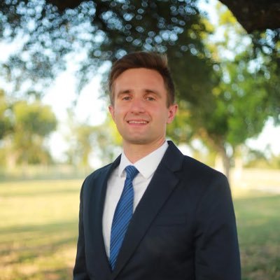 innovation that overcomes health disparities, PGY3 at BSW-RR, aspiring gastroenterologist. 🏊 🚴 🏃
