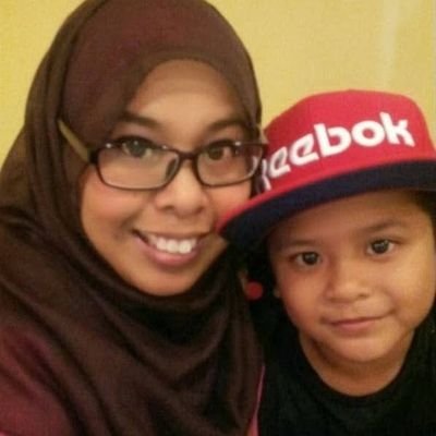 EDarwena's profile picture. Blogger/Blogspot 
eldarwena@gmail.com