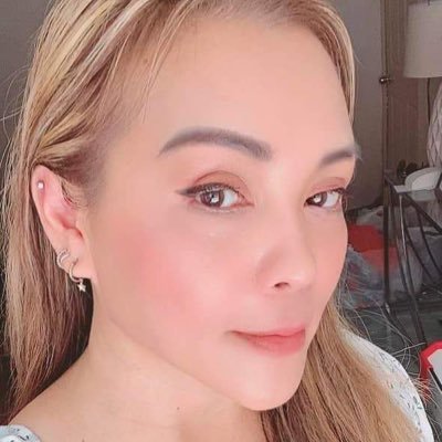 Sylvia1993558's profile picture. 