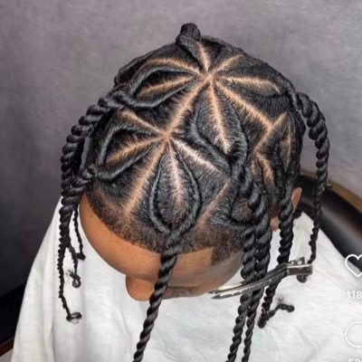 Tobi44646257's profile picture. Passionate