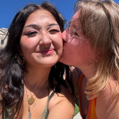 koiyone's profile picture. ♒︎ ♓︎ ♈︎