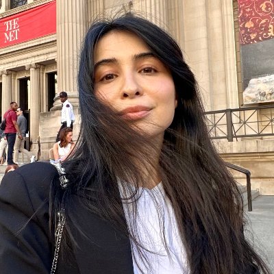 mallie__b's profile picture. 👩🏻‍💻 Ex-Data Analyst + Newborn YouTuber ✍️ I share content creation insights & life lessons as I navigate my 20s post-corporate life.