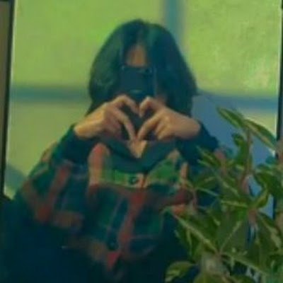 dhitihere's profile picture.