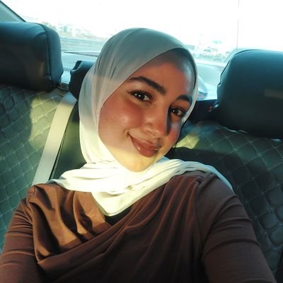 Just a kid with strong mind and fragile heart.
Gemini♊
veterinary student-MU 🇦🇪 🇾🇪