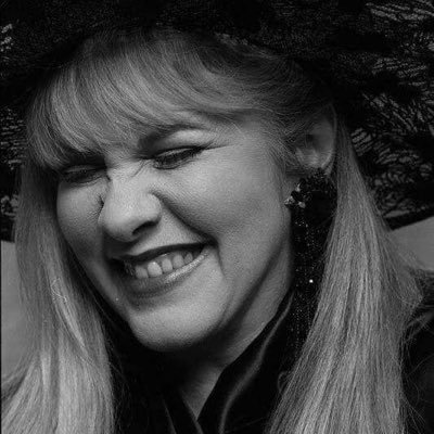 sharing my priv projects, personal drive, personal theories, music parallels, anything stevie 🧞♀️
