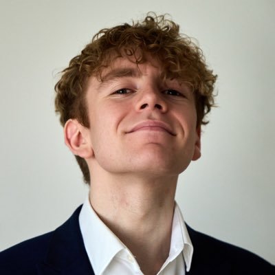 Just a simple fintech boy living in London 😀| “Demon Twink” - Miss Moppe | Twink of MacOS” 👨🏼💻📱🏳️🌈 | Taken 👬| BF: @JMMatchett ❤️