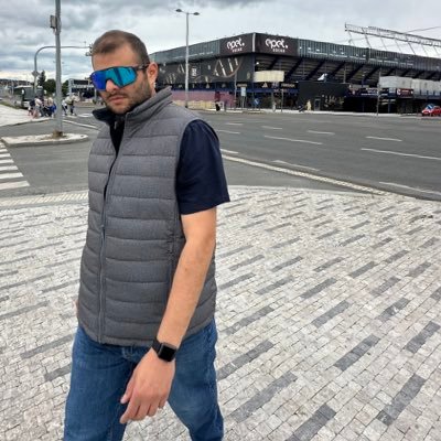 walthernasser's profile picture. La vida no es como empieza sino como termina////si no puedes convencerlos confundelos....
Médico Especialista en  Anestesiologia, Reanimación y Dolor