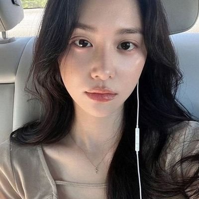 xoxoslays's profile picture. 