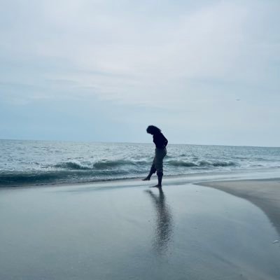 Vibitha11's profile picture. Mind is infinite and it’s torments - when they happen can be equally infinite -MH