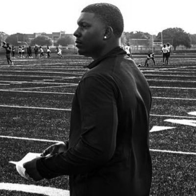 •DB Coach and Teacher @ Terry High School🏈 •University Nevada of Las Vegas 2020🎓