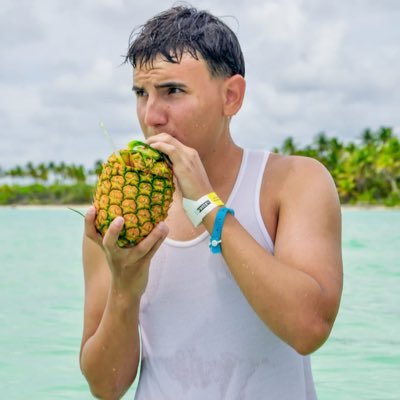 nineteenanthony's profile picture. All We Need is Love