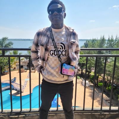 SingularPoint65's profile picture. I still choose myself 😊