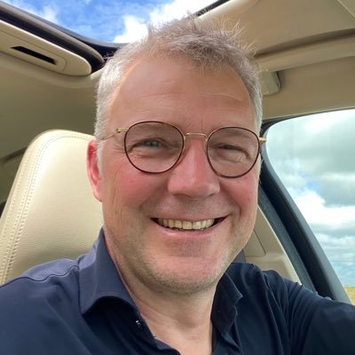 | Vlaming om utens yn Fryslân | twittert op persoonlijke titel | 🛐RK | https://t.co/q8S2HabvKi…