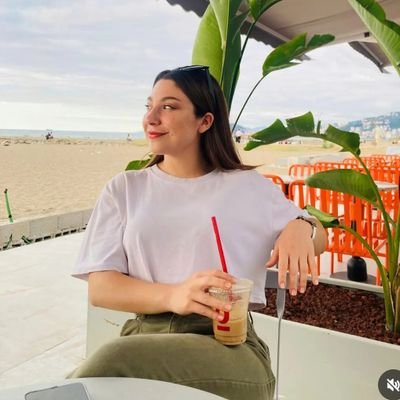 cobanyildiiz's profile picture. öylesine