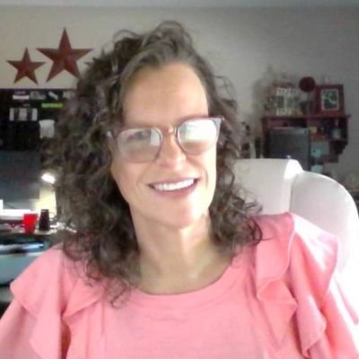 Yvette64770343's profile picture. 