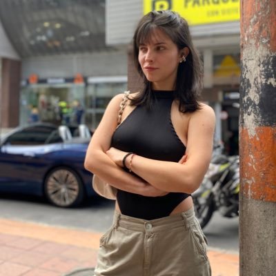 Bumanguesa. Escribo y hago lo que se me da la gana. 🦋 ig: sofiadfire