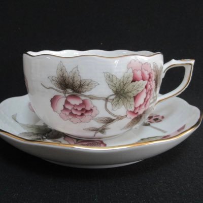 haruno_koe's profile picture. いろんな事から少しずつ解放されてゆくようで 歳を重ねるのも悪く無い🌿夢はもう1度猫殿と暮らす事🐾