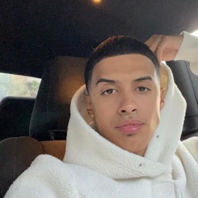 https://t.co/PkwiSyWzlV 🇩🇴🇩🇴.                      snap: royalsosa02