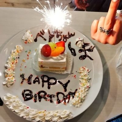 beto19320717's profile picture. ★得意技は、あえてのKY、エセ関西弁
★お笑い＆アニメ＆ガチャガチャ好き
★SAO・俺ガイル・ジョジョ・化物語etc
⚠️フォロー時は、一言掛けてください⚠️