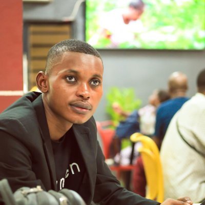 Christi45198501's profile picture. Economiste-Conférencier 
Expert dans le secteur minier de l'EMAPE et Secrétaire du DG de SAEMAPE (Ministere des Mines).