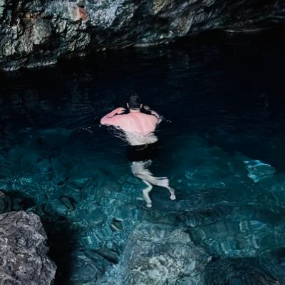 mertfenerci's profile picture. Mimar Sinan Güzel Sanatlar Üniversitesi Devlet Konservatuvarı - Tiyatro Anasanat Dalı 🎭