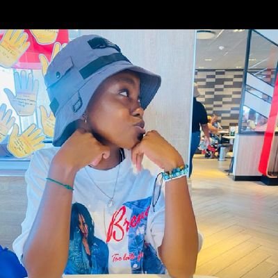 Long Live @RafnerR 🤍 Forced To Be Wise 🌱 I'm All The Clairs 🪐 MISFIT ♊♌ I'm An Entity NVM My Identity🔮🪄📿 Dog mom😁 Half Man Half Amazing 🌊