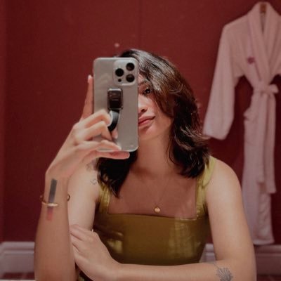 tawynlariba's profile picture. Proud supporter of messy hair, sweatpants and probably the best meat eater in the world.💫