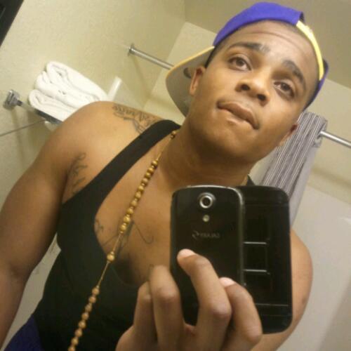 YurGFfavorite's profile picture. United States Marine.
ill lead u to safety!!followMe!! iFollowback! 
#sixFour #sagittarius