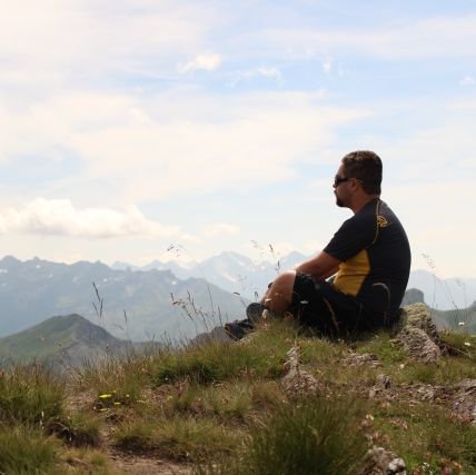 xmeabe's profile picture. Beasaindarra naiz (32), komunikazioan graduatua eta une honetan irakaskuntza dut lanbide. Euskalduna eta euskaltzalea