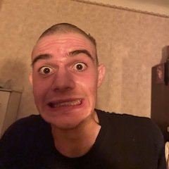 _Alexduizhang's profile picture. a thinker