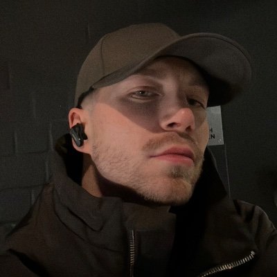 J030xo's profile picture. 
