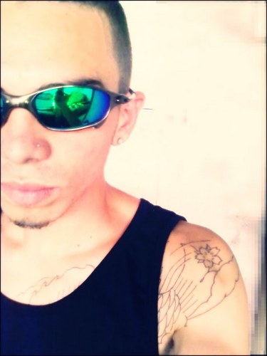 Seja Feliz isso Basta ;D