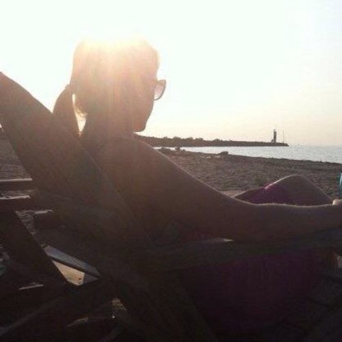 KellyLouiseL's profile picture. enjoying life and everything it has to offer