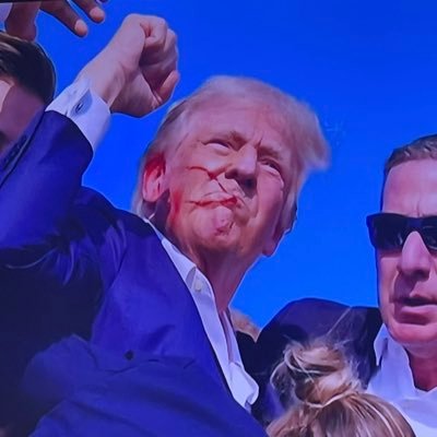 #MAGA 🇺🇸❤️🤍💙Christian✝️.Mommy🫅🏼. Skier⛷️.↪️ STRIVING TO BE BASED.Drain the swamp🎯!!! 🙏🏻❤️🦅🇺🇸 Trump 2024 🇺🇸🦅❤️🙏🏻